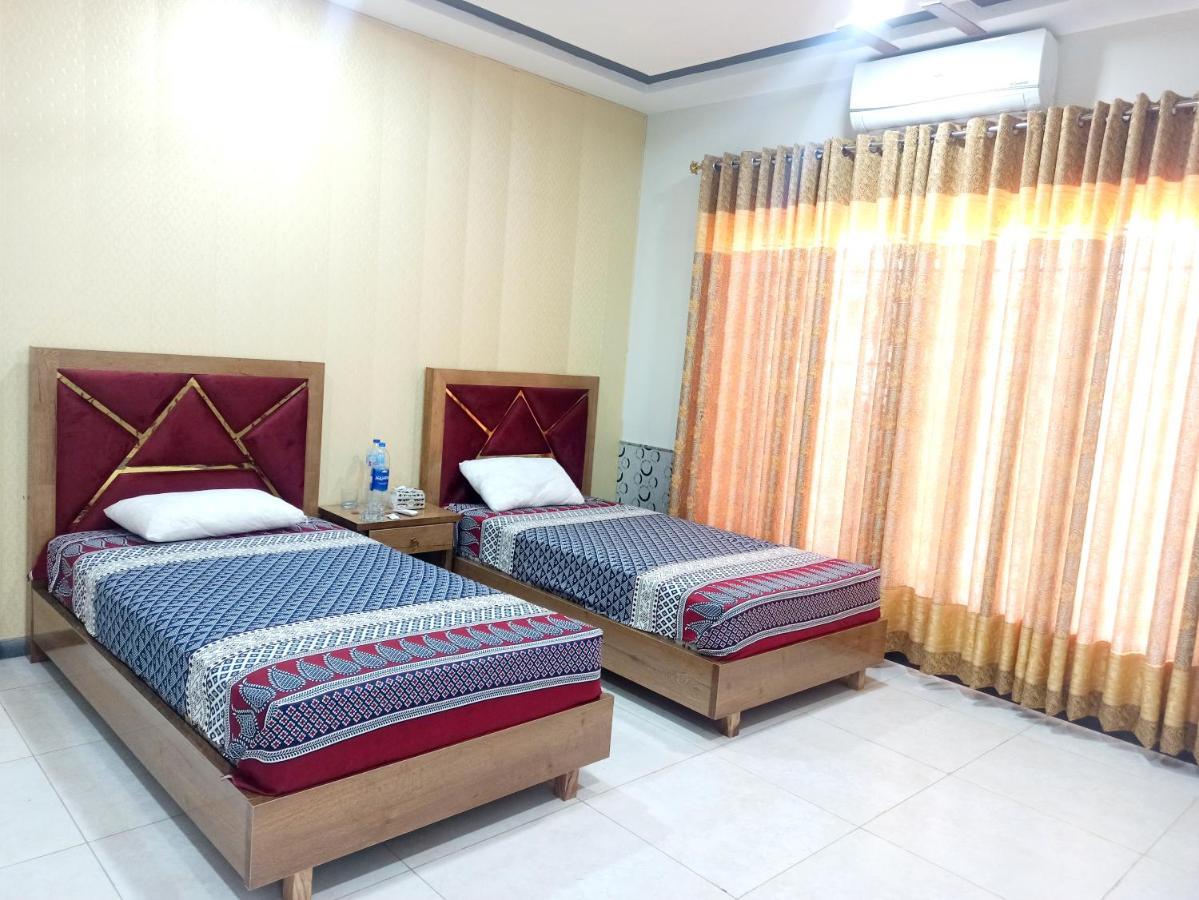 The Crown Guest House Islamabad Exterior foto